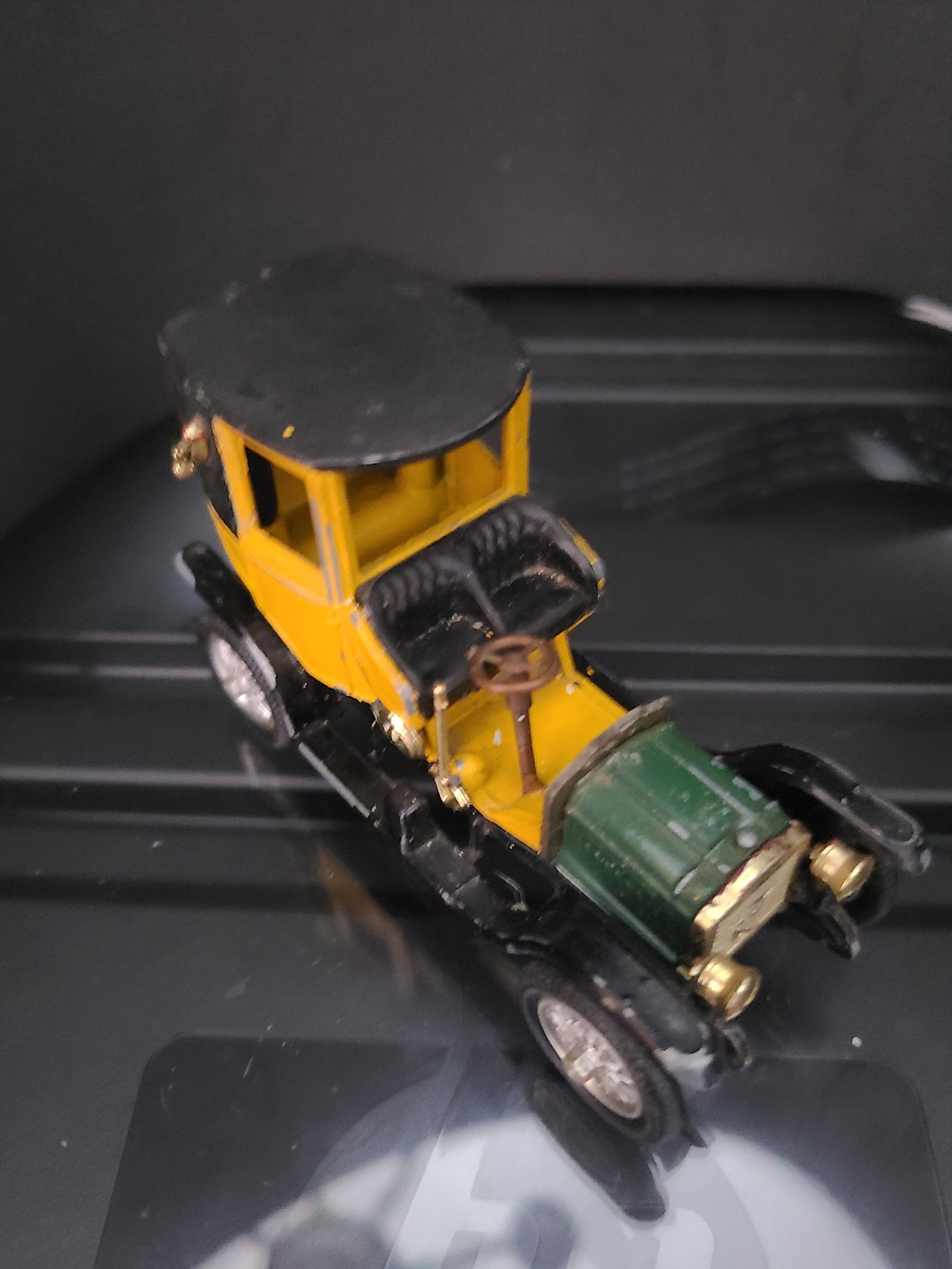 734343_5